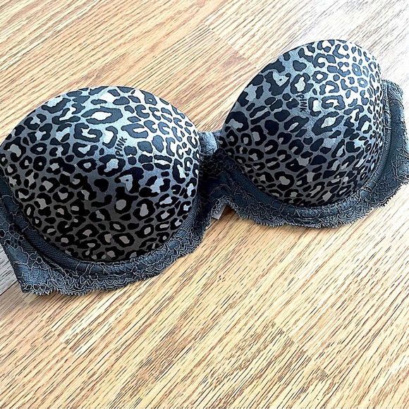 🟢3/$15 VICTORIA’S SECRET PINK💕Multi way/Strapless push-up bra - Picture 1 of 10